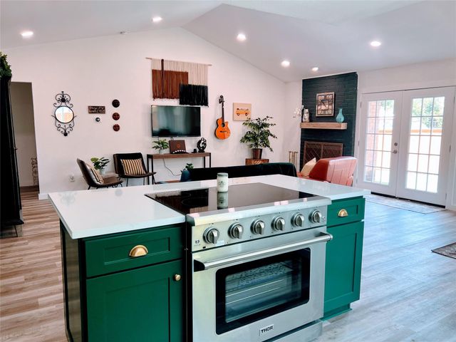 4802 Carsonhill DR, Austin, TX 78723