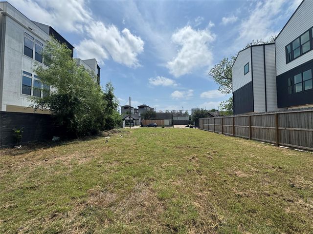 1611 Wheeler Street, Houston, TX 77004