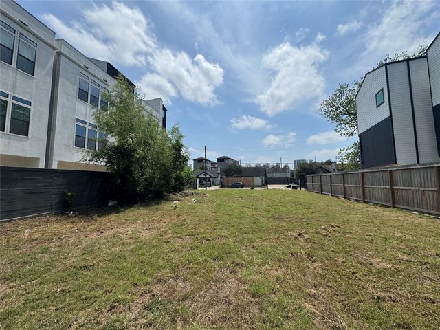 1611 Wheeler Street, Houston, TX 77004