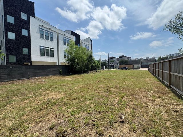 1611 Wheeler Street, Houston, TX 77004