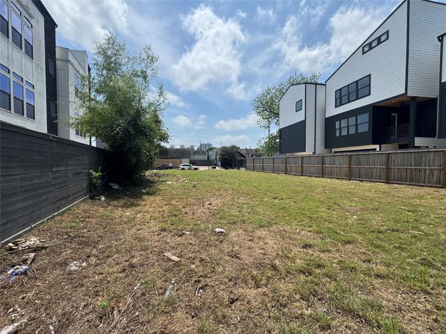 1611 Wheeler Street, Houston, TX 77004