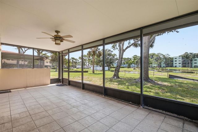 8140 TERRACE GARDEN DRIVE 103, St Petersburg, FL 33709