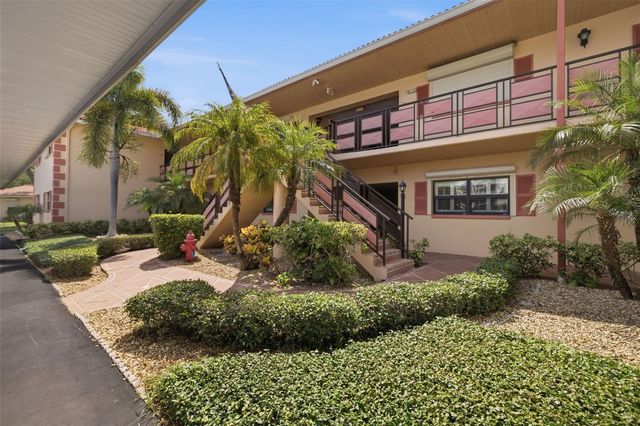 8140 TERRACE GARDEN DRIVE 103, St Petersburg, FL 33709