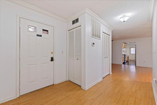 8140 TERRACE GARDEN DRIVE 103, St Petersburg, FL 33709