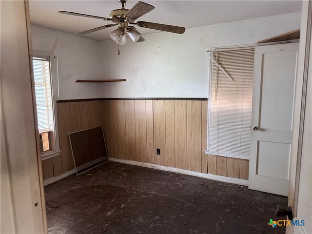 1908 Elkins Avenue, Killeen, TX 76541