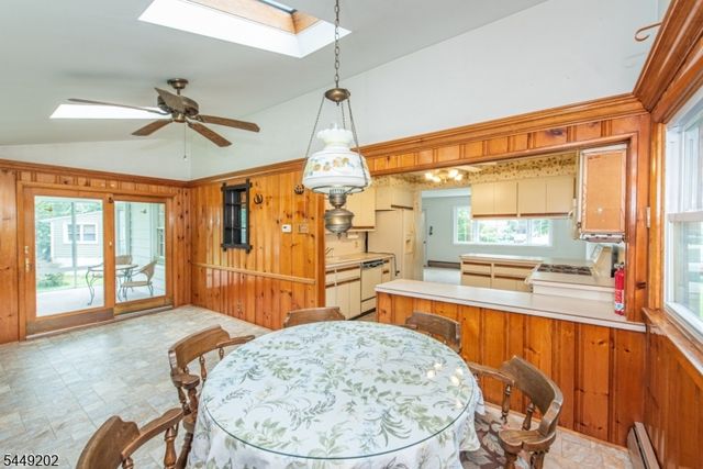 17 South Dr, Woodland Park, NJ 07424