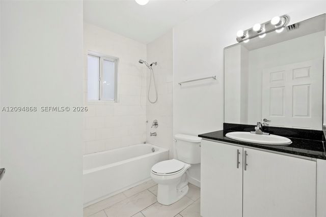 405 E 7th St 303, Hialeah, FL 33010