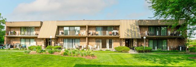 11104 O Gorman Drive 41B, Palos Hills, IL 60465