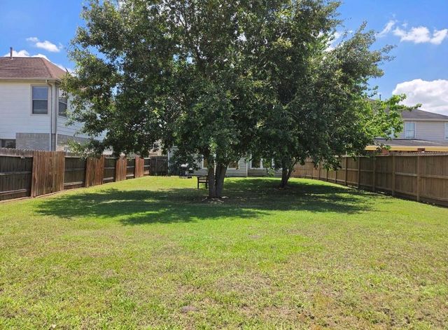 7335 Liberty Ridge Lane, Houston, TX 77049