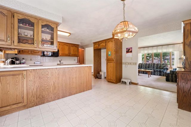 N116 KAMKES AVENUE, Appleton, WI 54915