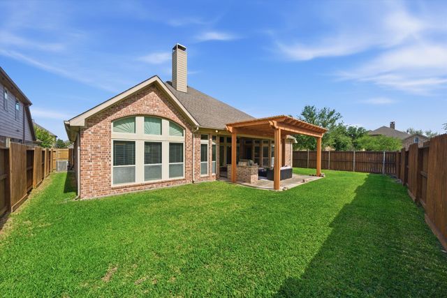 901 Cozy Hollow Court, Friendswood, TX 77546