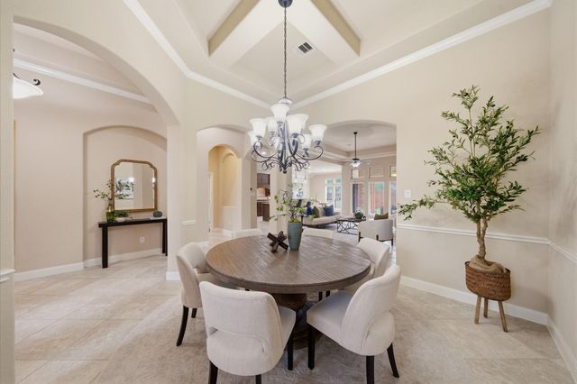 901 Cozy Hollow Court, Friendswood, TX 77546