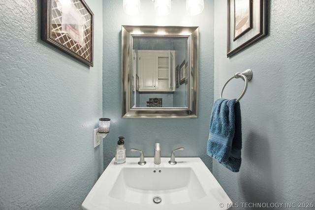 1904 Sandpiper, Mcalester, OK 74501