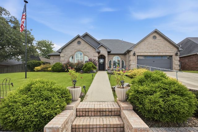 1904 Sandpiper, Mcalester, OK 74501