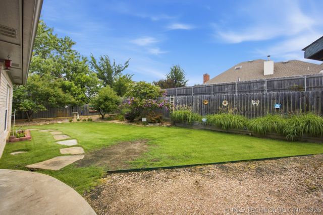 1904 Sandpiper, Mcalester, OK 74501