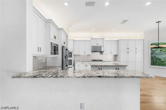 4308 Caldera CIR, Naples, FL 34119