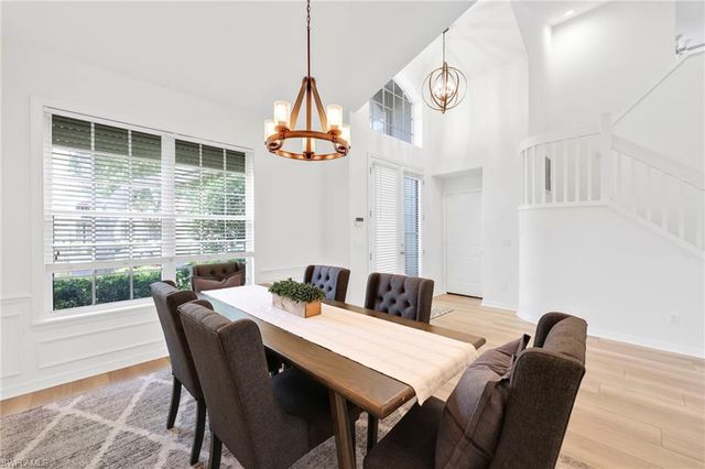 8924 Ventura WAY, Naples, FL 34109