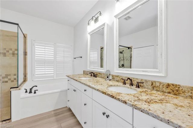 8924 Ventura WAY, Naples, FL 34109