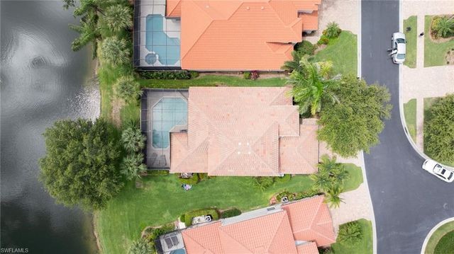 8924 Ventura WAY, Naples, FL 34109