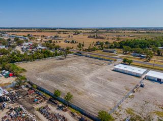 3030 S Highway 77, Waxahachie, TX 75165