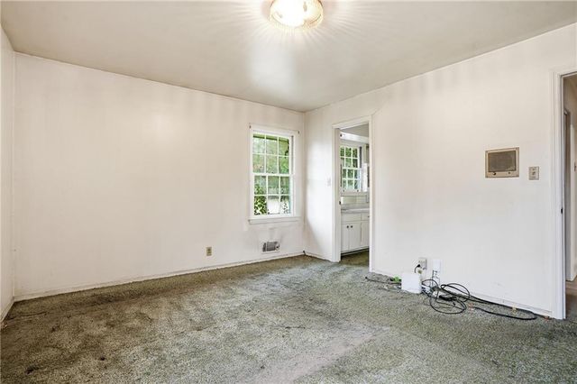 2935 Heather Drive, East Point, GA 30344