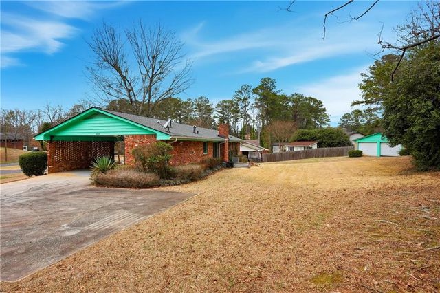 2935 Heather Drive, East Point, GA 30344