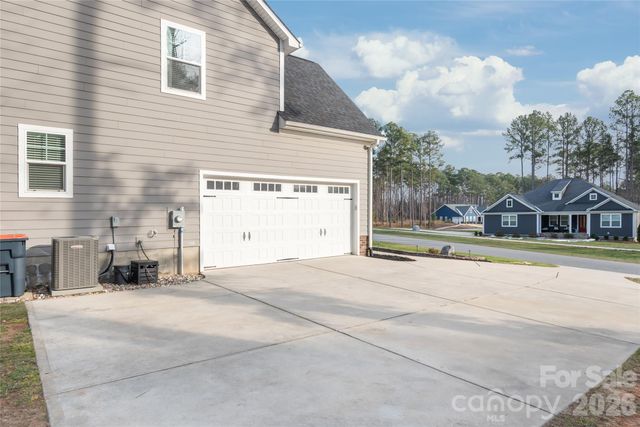 4307 Island Fox Lane, Denver, NC 28037