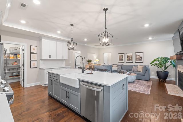 4307 Island Fox Lane, Denver, NC 28037