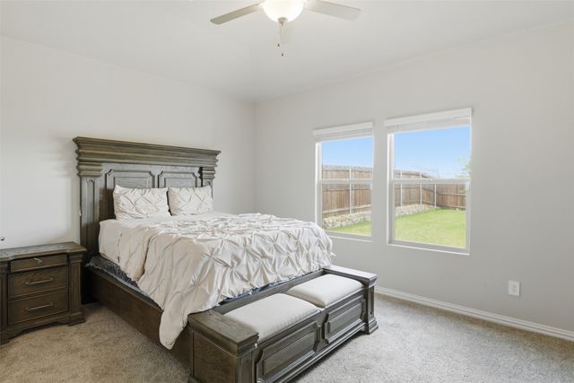 2275 Cliff Springs Drive, Forney, TX 75126