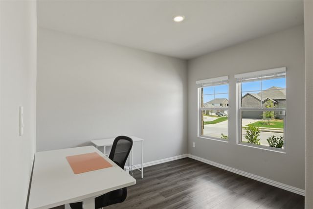 2275 Cliff Springs Drive, Forney, TX 75126