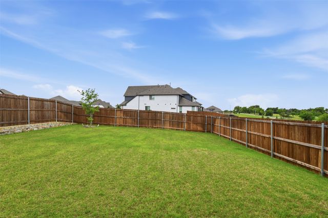 2275 Cliff Springs Drive, Forney, TX 75126