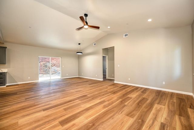 5117 Woodhaven Ct, Grizzly Flats, CA 95636