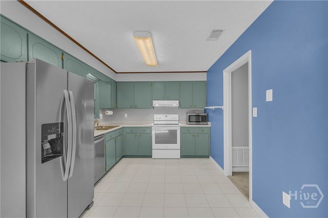 145 Myles Ct, Athens, GA 30605