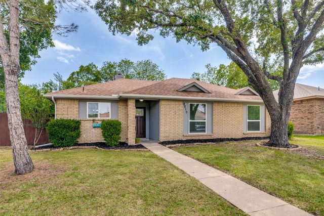 8010 Meadowlark Lane, Rowlett, TX 75088