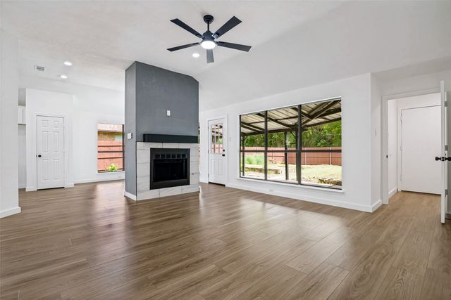8010 Meadowlark Lane, Rowlett, TX 75088