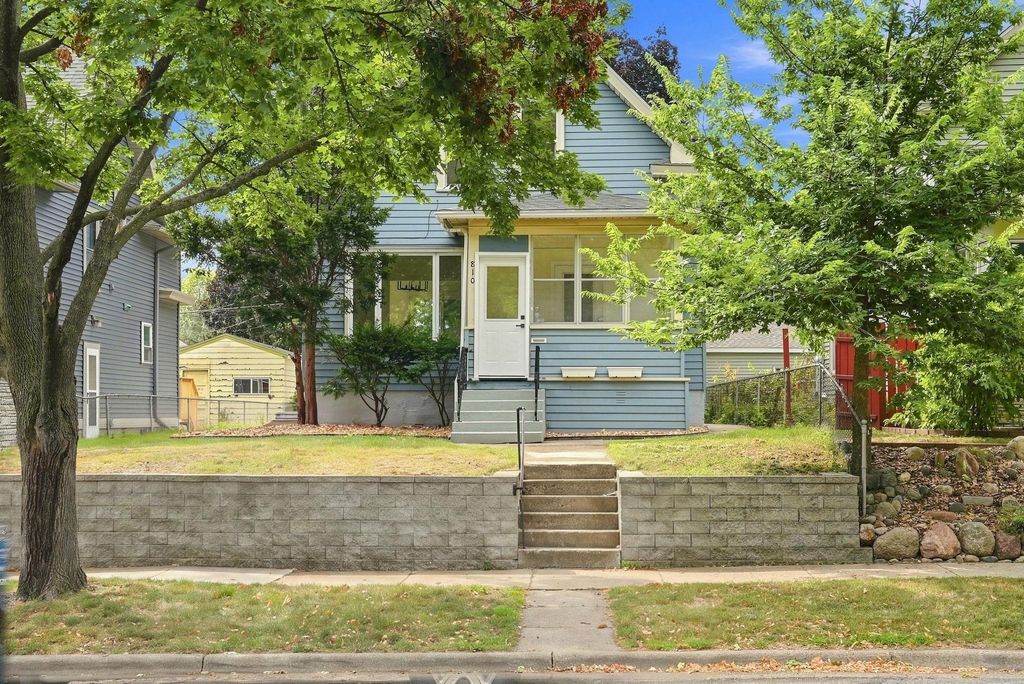810 Van Buren Avenue, Saint Paul, MN 55104 — exterior