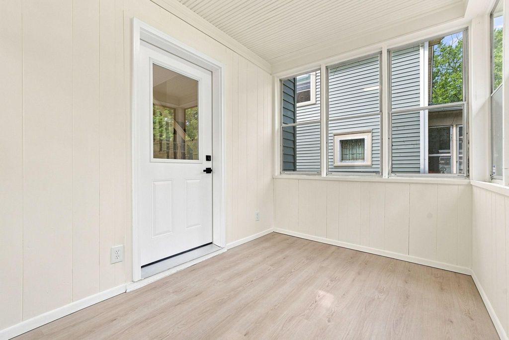 810 Van Buren Avenue, Saint Paul, MN 55104 — photo 4