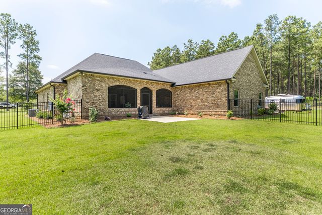271 Sewell Road, Elko, GA 31025