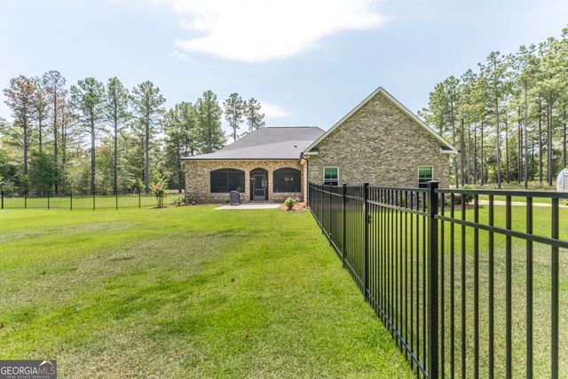 271 Sewell Road, Elko, GA 31025