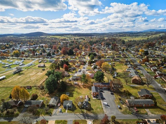 410 BRUCE ST, Bridgewater, VA 22812