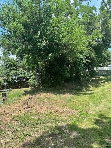 2114 Belleview Avenue, Kansas City, MO 64108