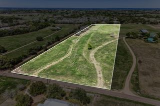 11646 Schuster Rd, Round Top, TX 78954
