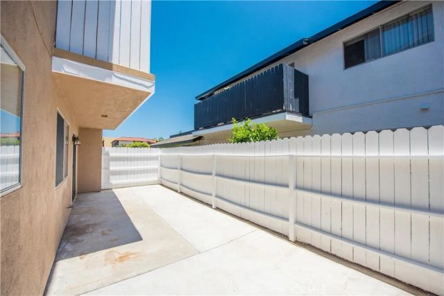 7282 La Mancha Cir, Huntington Beach, CA 92647