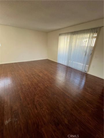 7282 La Mancha Cir, Huntington Beach, CA 92647