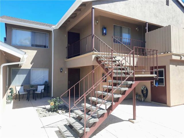 7282 La Mancha Cir, Huntington Beach, CA 92647
