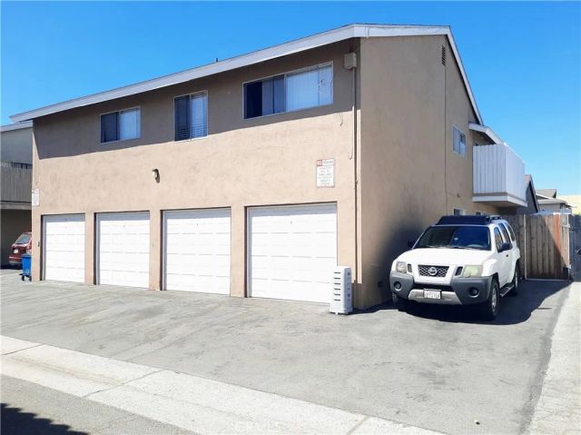 7282 La Mancha Cir, Huntington Beach, CA 92647