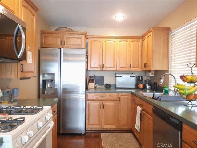 7282 La Mancha Cir, Huntington Beach, CA 92647