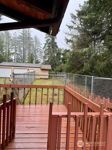 2002 200th Lane, Ocean Park, WA 98640