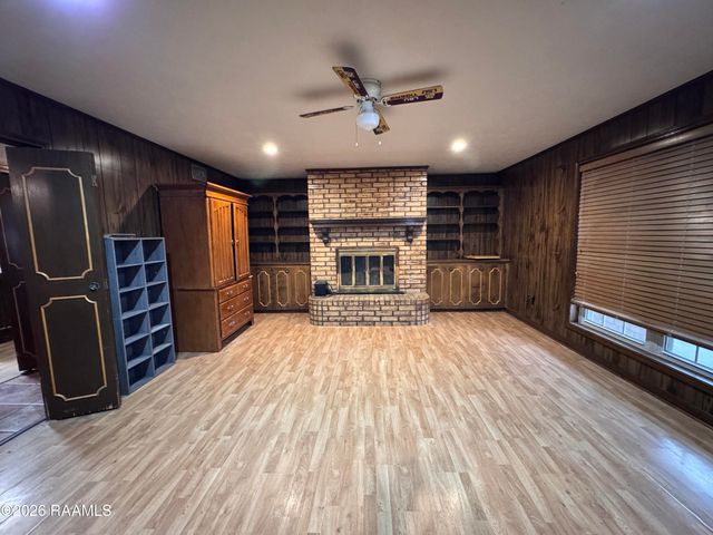 403 Resweber Street, St. Martinville, LA 70582