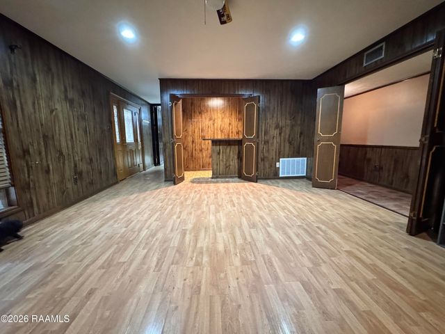 403 Resweber Street, St. Martinville, LA 70582